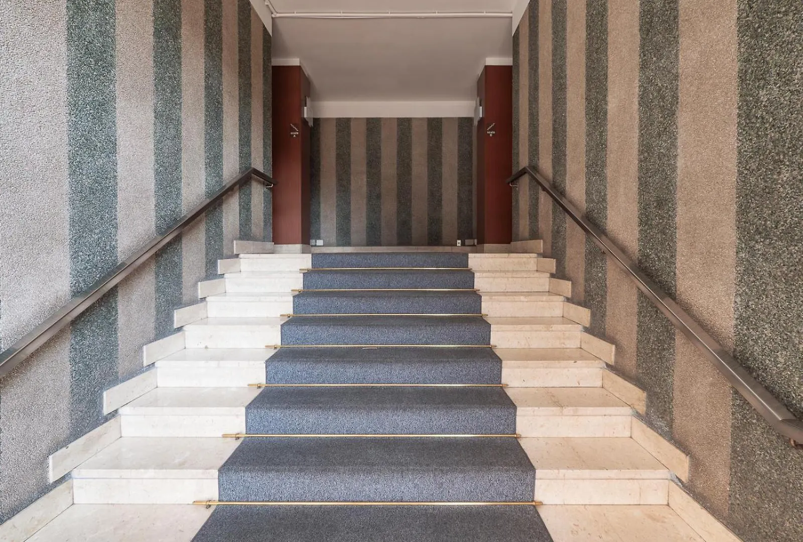 Xenia Apartments - Renovated Two-Room Apartment In Fiera Area Milan 0*,